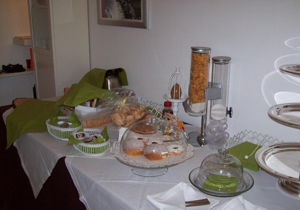 Bed And Breakfast Aloisio Сан-Грегорио-ди-Катания Экстерьер фото